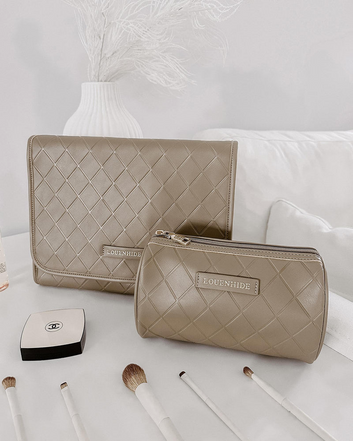 cleo penny cosmetic case set