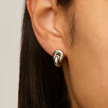 embrace stud earring - silver