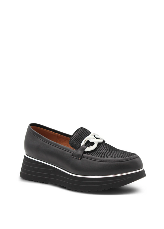 hitch black