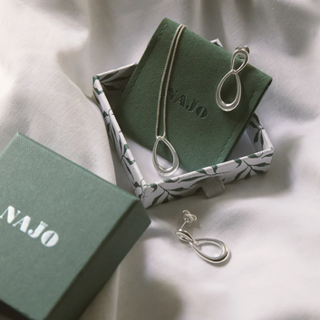 vivante pendant