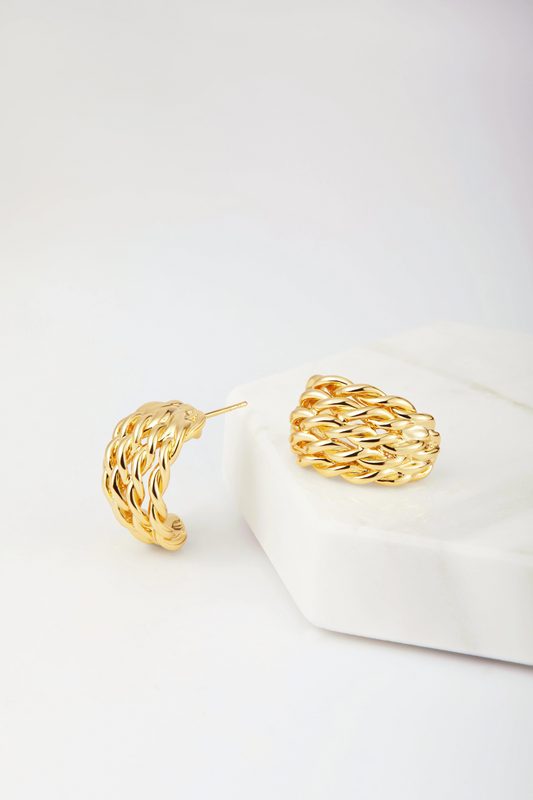 sarah hoop earring