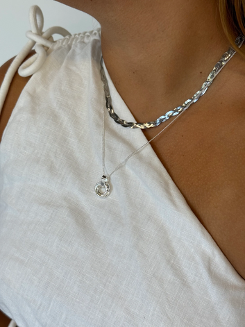 poppy necklace